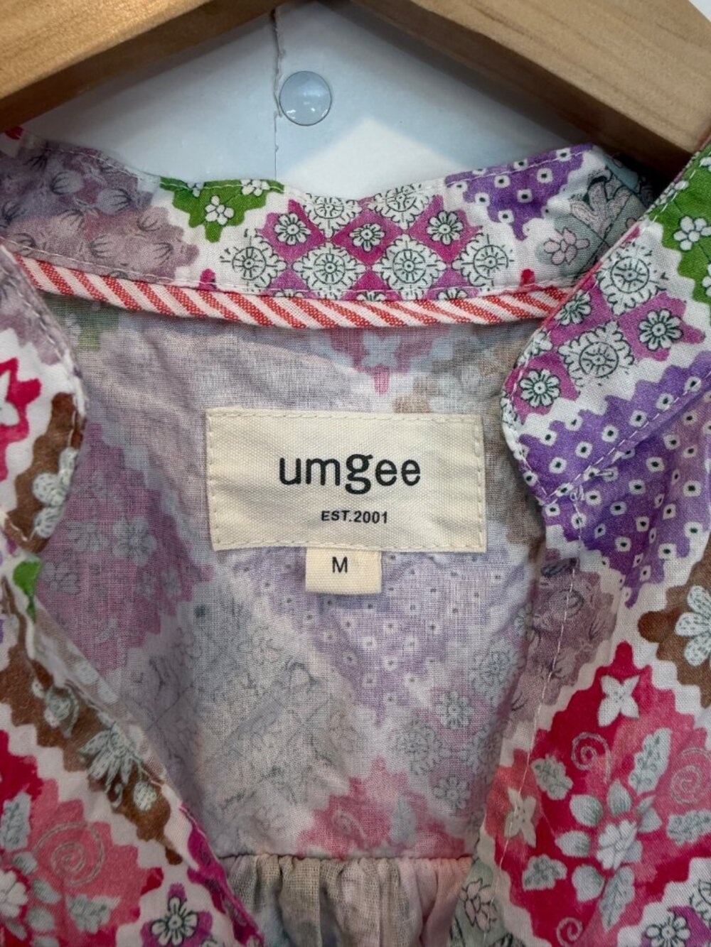 Umgee Women's Pink Floral Patchwork Quilt Boho Peasant Top Size Medium Cotton - Picture 4 of 5